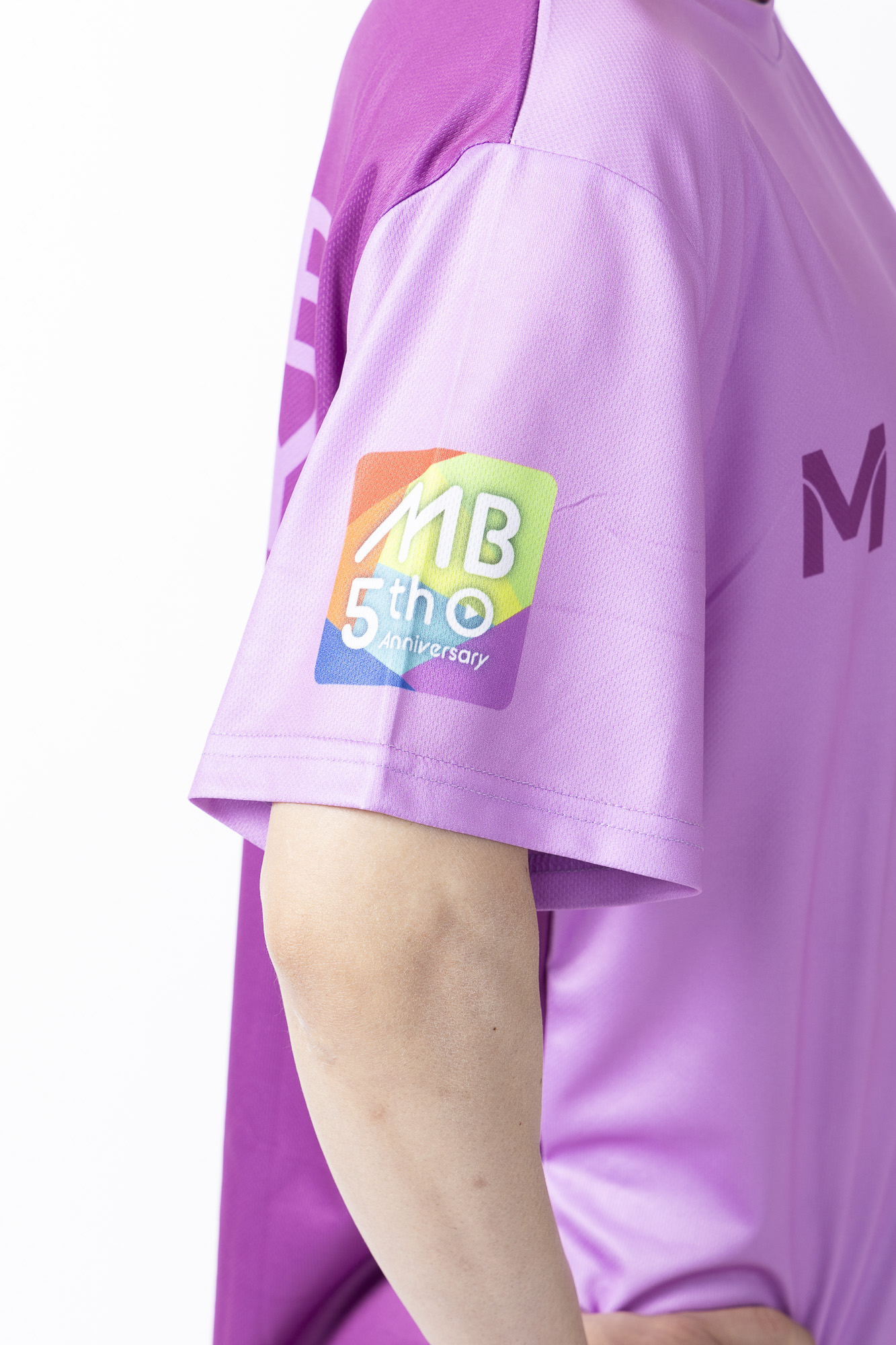 MOVE BODY 5周年記念Tシャツ 【パープルピンク×パープル】